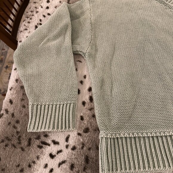 American Eagle Long Weekend V Neck Sweater - Picture 5 of 9